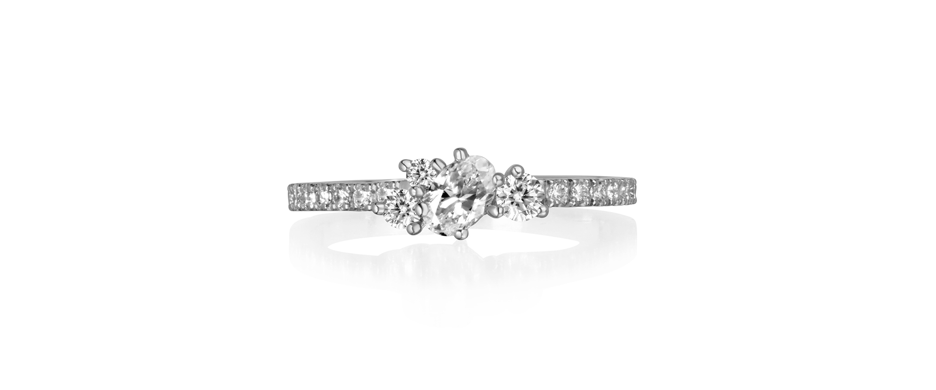 Astral cluster engagement ring 3 with oval and round diamonds - platinum